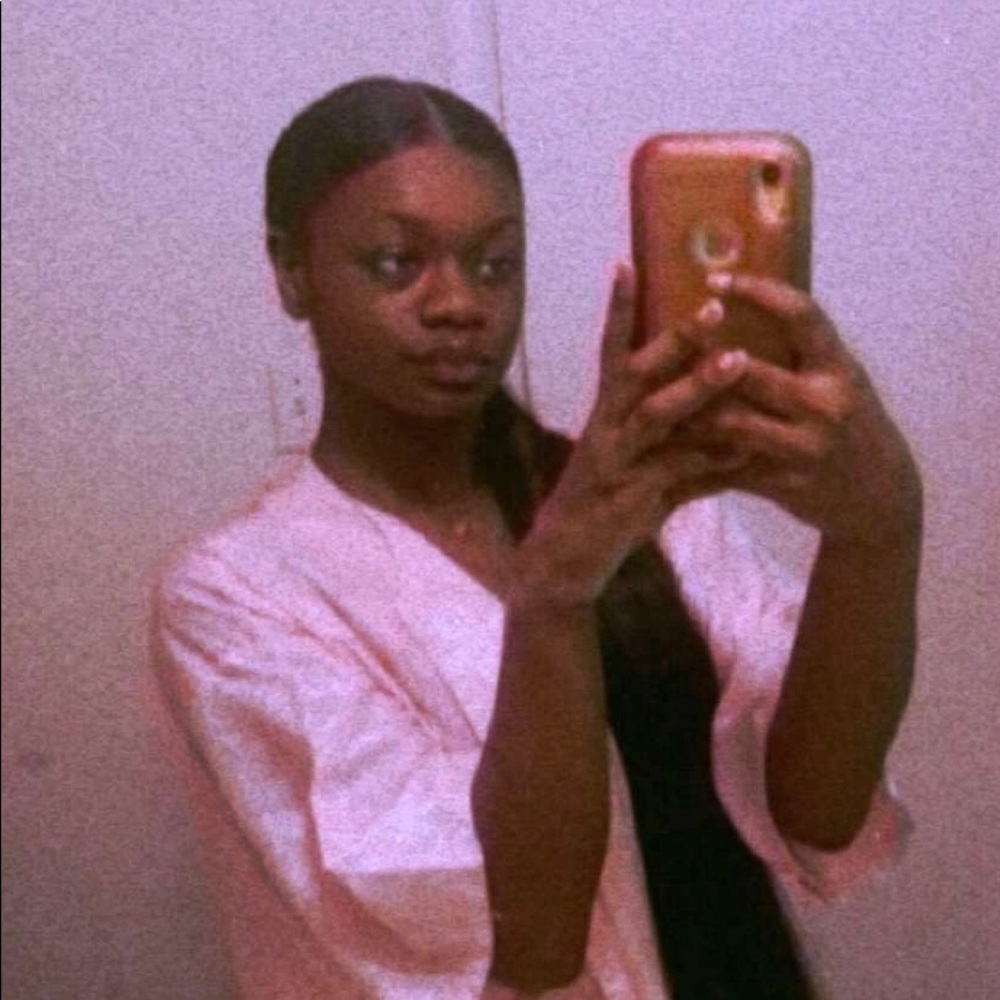 Meet your Posher, Nasya